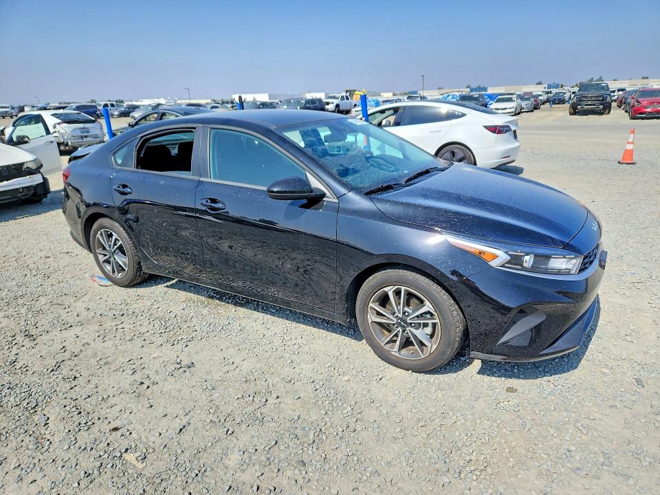 Продажа на аукционе авто 2024 Kia Forte, vin: 3KPF24AD5RE812069, номер лота: 54667696