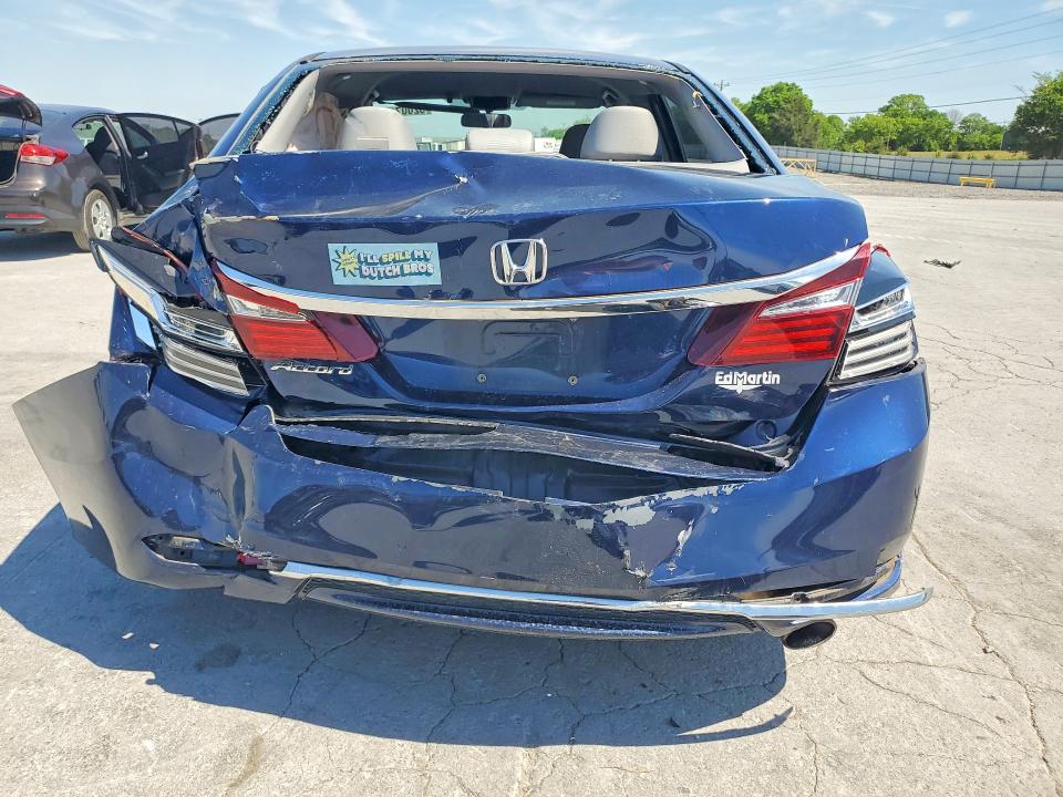 Продаж на аукціоні авто 2017 Honda Accord, vin: 1HGCR2F3XHA213139, номер лоту: 52007126