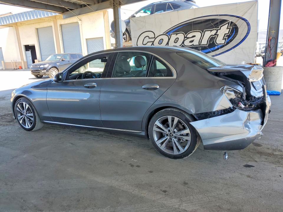 53957366 :رقم المزاد ، W1KWF8DB5MR650405 vin ، 2021 Mercedes-benz C مزاد بيع