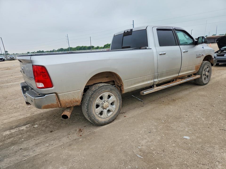 52438406 :رقم المزاد ، 3C6UR5JL3DG615583 vin ، 2013 Ram 2500 مزاد بيع