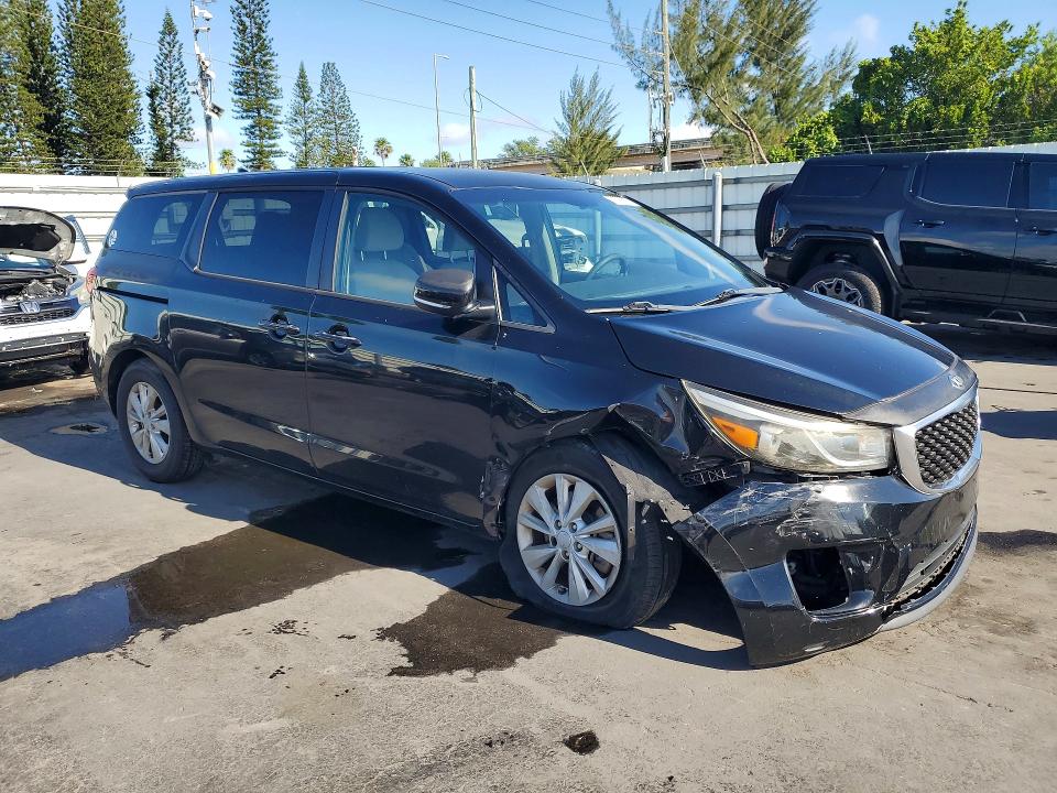 2017 Kia Sedona მანქანა იყიდება აუქციონზე, vin: KNDMB5C12H6306381, აუქციონის ნომერი: 53576636
