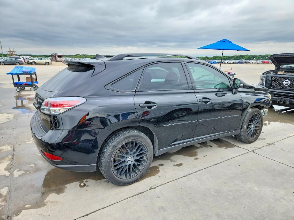 52434636 :رقم المزاد ، 2T2ZK1BA1FC187370 vin ، 2015 Lexus Rx مزاد بيع