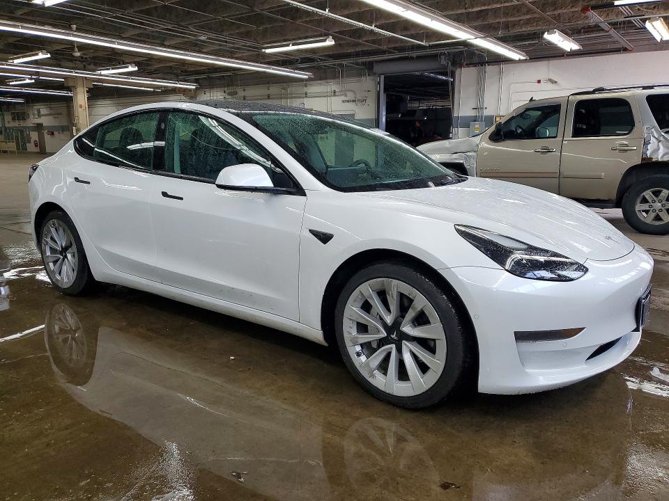 Продажа на аукционе авто 2022 Tesla Model 3, vin: 5YJ3E1EA2NF304526, номер лота: 55055036