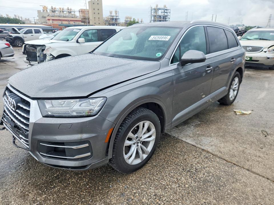 2017 Audi Q7 მანქანა იყიდება აუქციონზე, vin: WA1LAAF70HD027167, აუქციონის ნომერი: 54268896