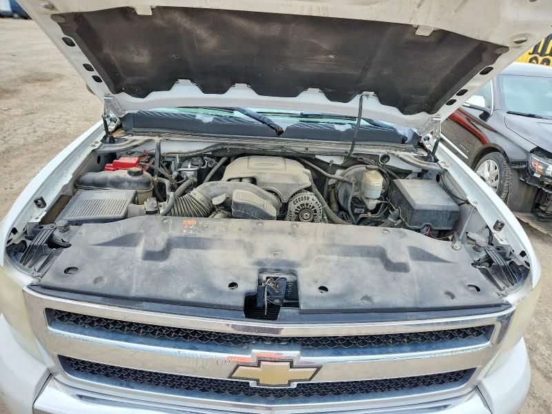 Продажа на аукционе авто 2011 Chevrolet Silverado, vin: 1GCRKSE09BZ256187, номер лота: 54450196
