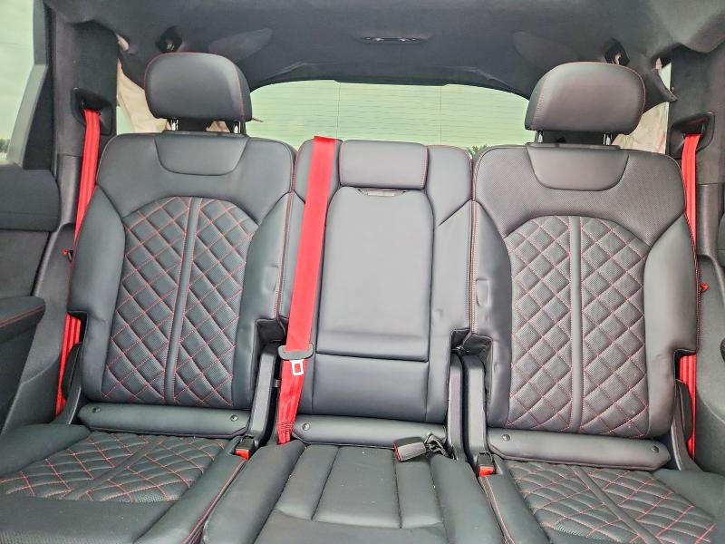 54523336 :رقم المزاد ، WA1VWBF77SD012155 vin ، 2025 Audi Sq7 مزاد بيع