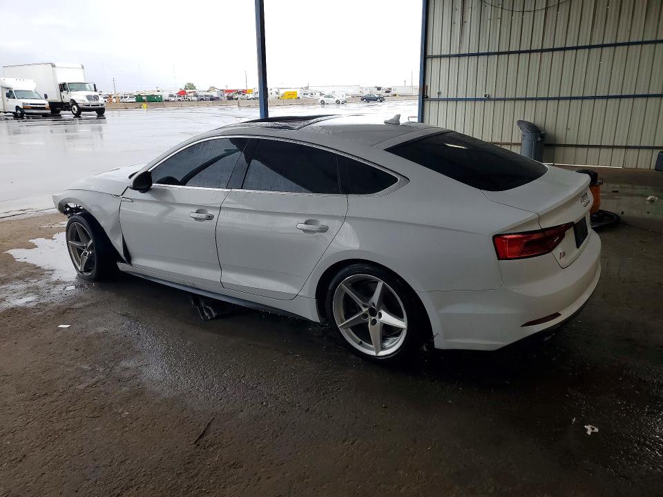 54282816 :رقم المزاد ، WAUDNCF55JA004142 vin ، 2018 Audi A5 مزاد بيع