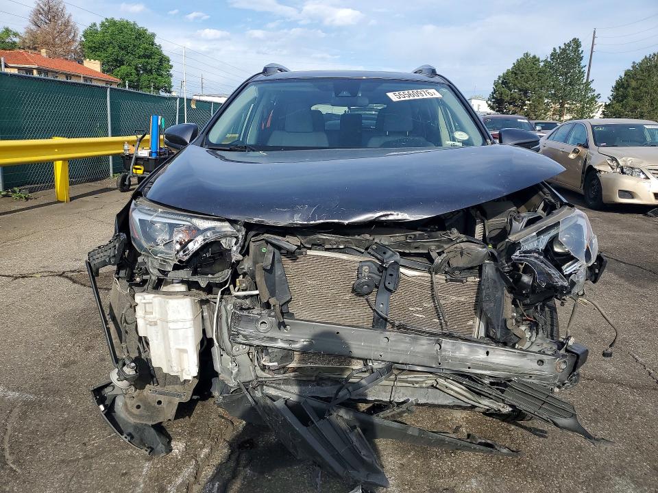 Продажа на аукционе авто 2018 Toyota Rav4, vin: JTMRFREV6JJ197024, номер лота: 55560976