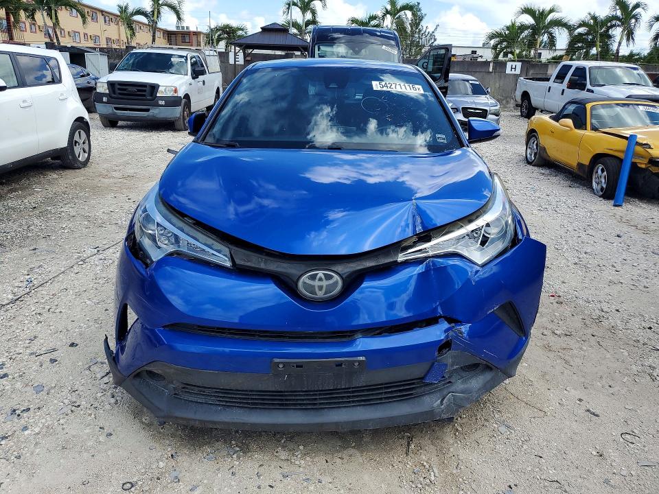 54271116 :رقم المزاد ، NMTKHMBX8JR004068 vin ، 2018 Toyota C-hr مزاد بيع