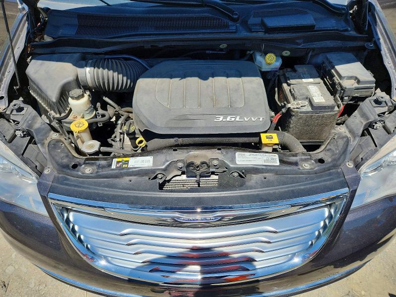 55283366 :رقم المزاد ، 2C4RC1CG9GR303968 vin ، 2016 Chrysler Town & Country مزاد بيع