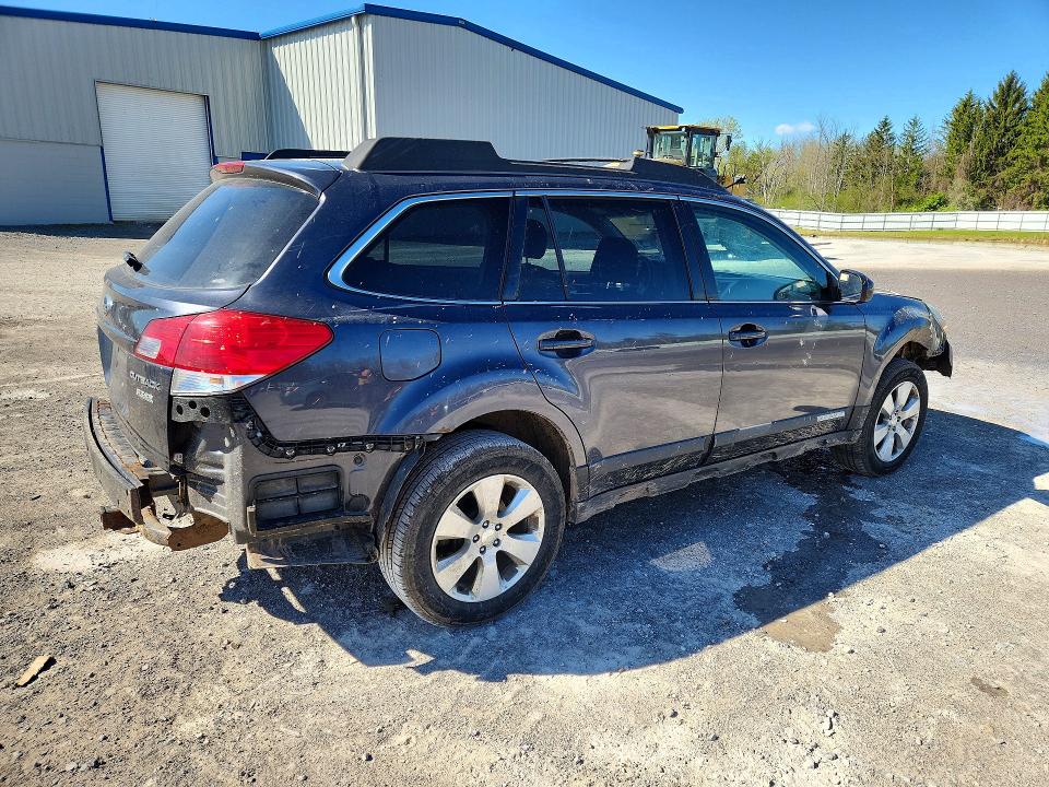 Продаж на аукціоні авто 2011 Subaru Outback, vin: 4S4BRBCC1B3335281, номер лоту: 53061816