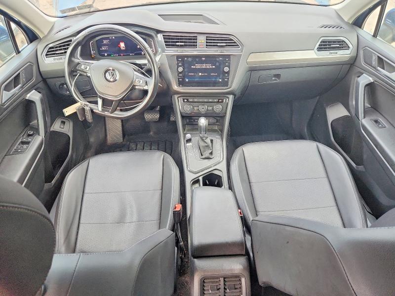 52229656 :رقم المزاد ، 3VV3B7AX4KM102401 vin ، 2019 Volkswagen Tiguan مزاد بيع