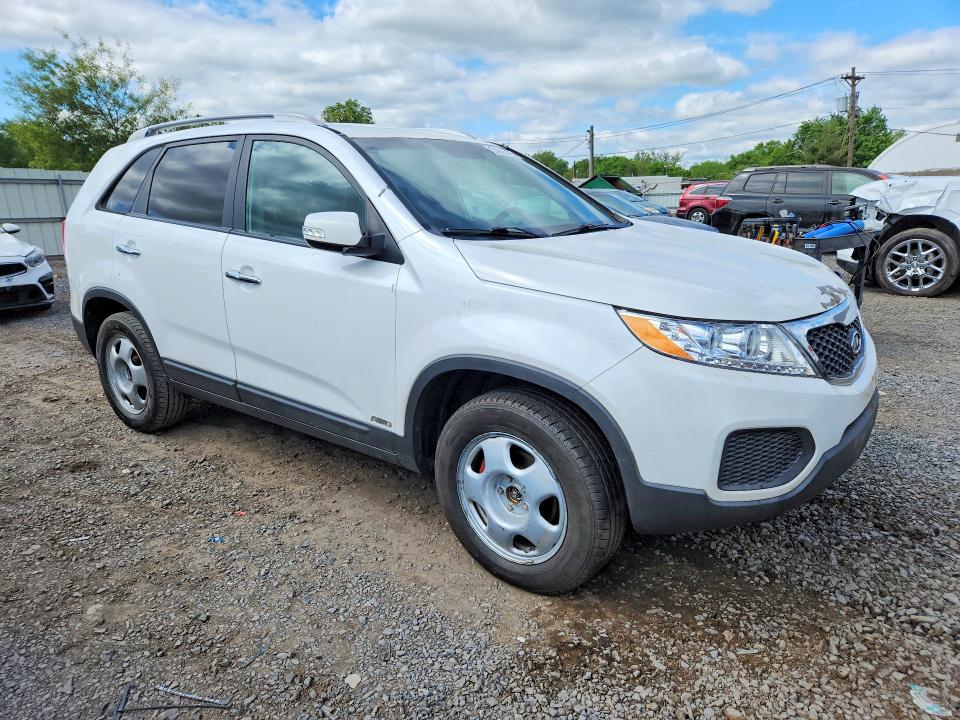 53956526 :رقم المزاد ، 5XYKTDA22BG125117 vin ، 2011 Kia Sorento مزاد بيع