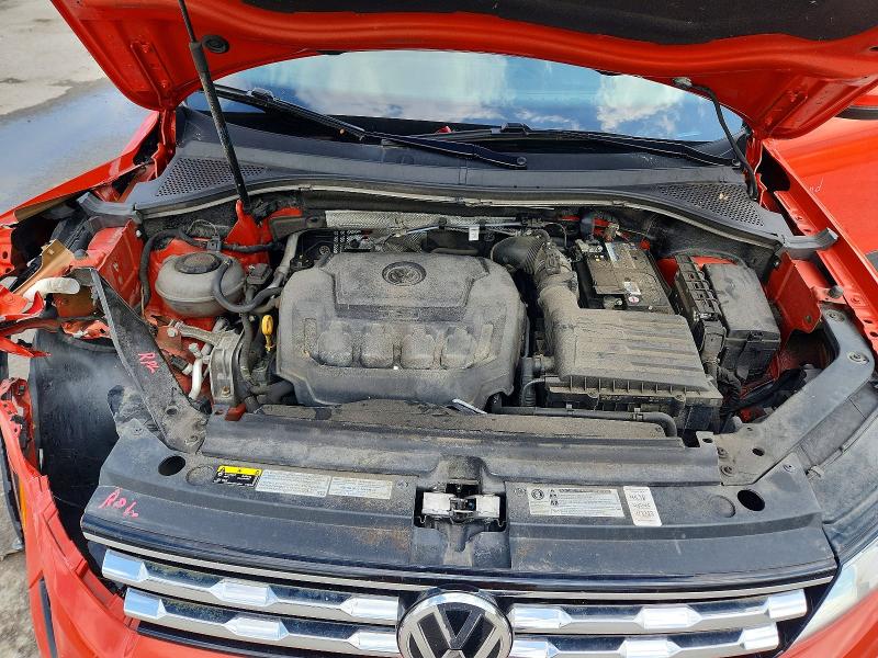 53373096 :رقم المزاد ، 3VV2B7AX6KM131569 vin ، 2019 Volkswagen Tiguan مزاد بيع