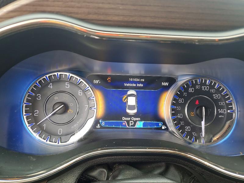 Продаж на аукціоні авто 2015 Chrysler 200, vin: 1C3CCCCB2FN633716, номер лоту: 54338556