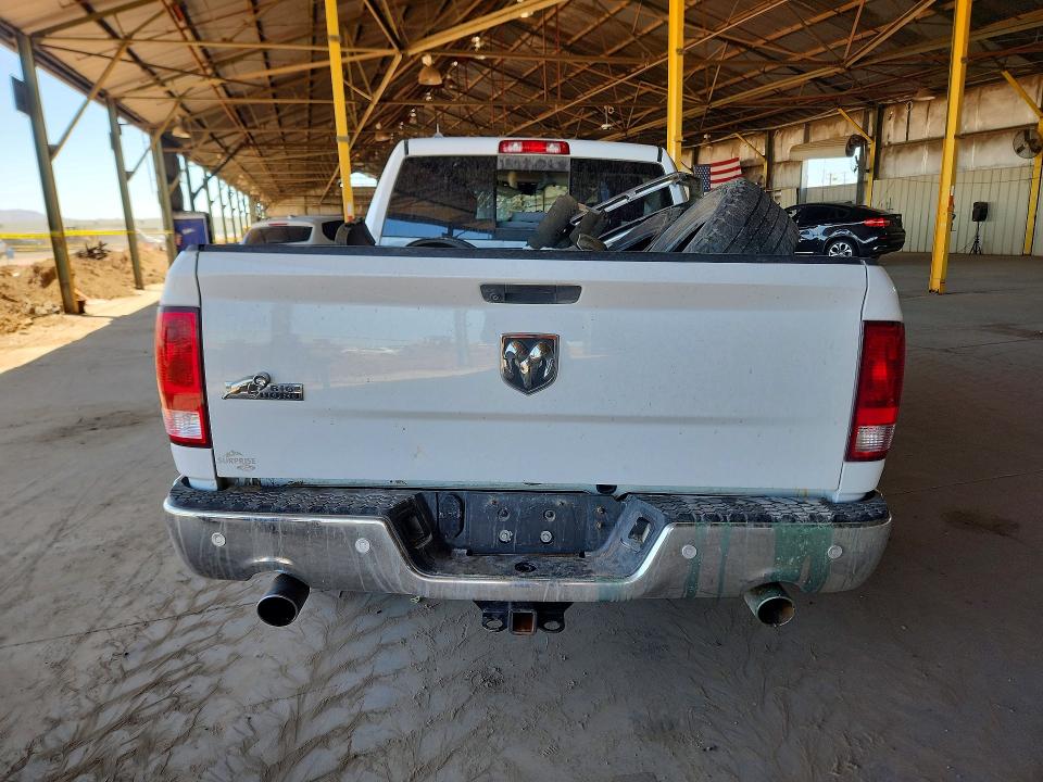 52694196 :رقم المزاد ، 1C6RR6TT1KS608453 vin ، 2019 Ram 1500 Classic مزاد بيع