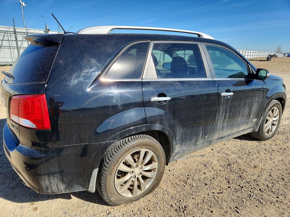 52898276 :رقم المزاد ، 5XYKWDA24BG092614 vin ، 2011 Kia Sorento مزاد بيع