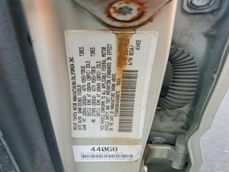 53217146 :رقم المزاد ، 5TEGN92NX4Z406676 vin ، 2004 Toyota Tacoma مزاد بيع