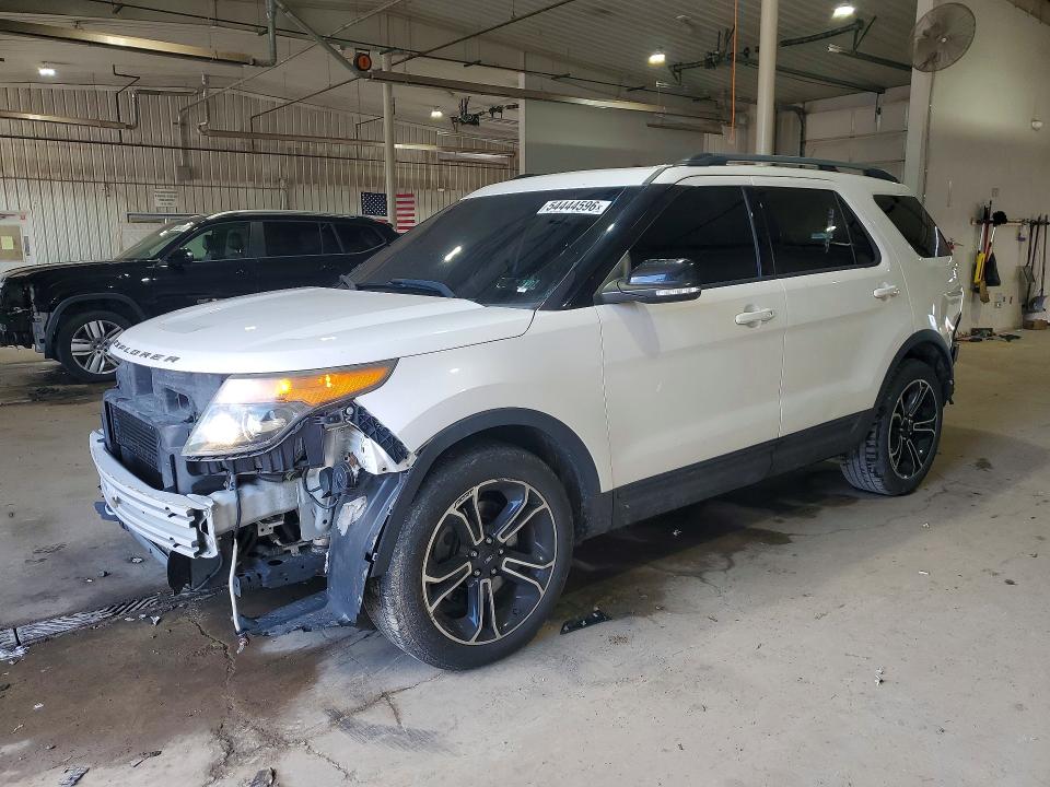 Auction sale of the 2015 Ford Explorer, vin: 1FM5K8GT7FGB15544, lot number: 54444596