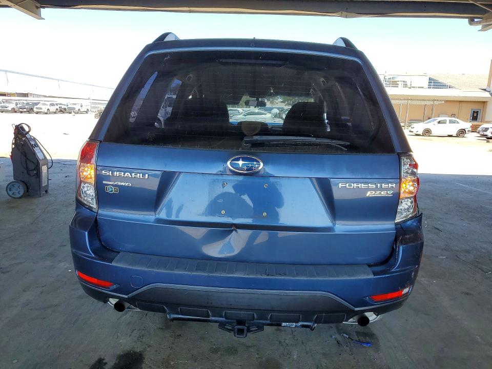 52568836 :رقم المزاد ، JF2SHABC3BH742686 vin ، 2011 Subaru Forester مزاد بيع