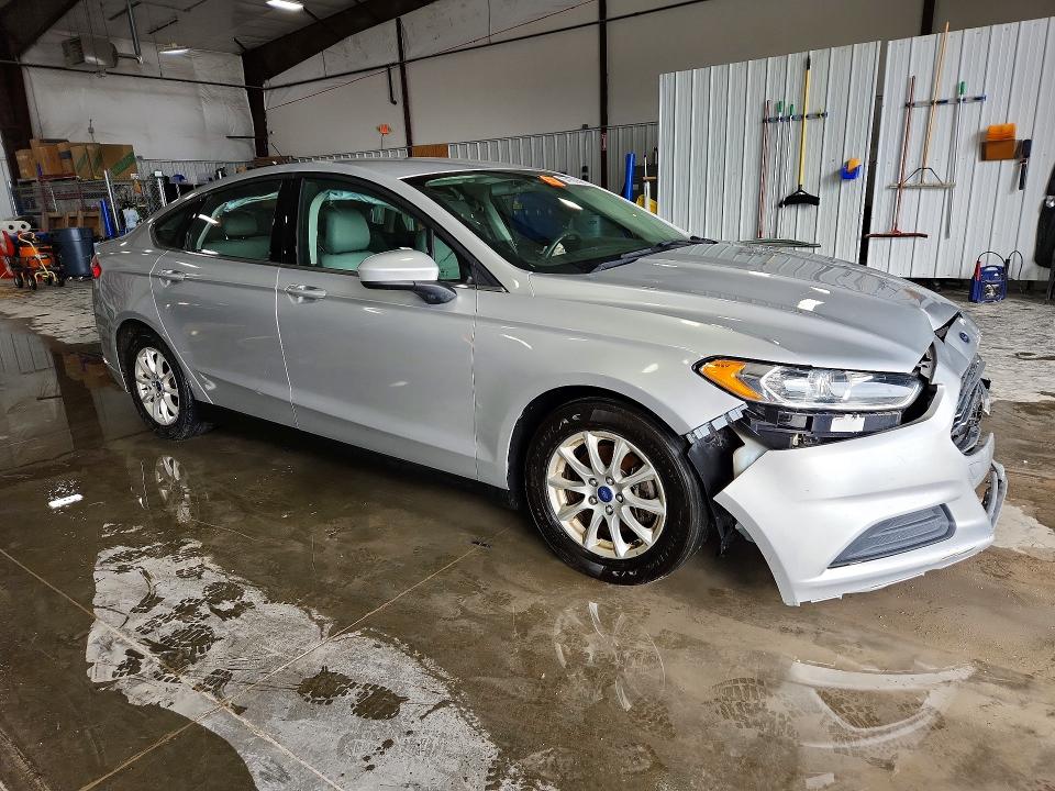 54100296 :رقم المزاد ، 3FA6P0G72FR224748 vin ، 2015 Ford Fusion مزاد بيع