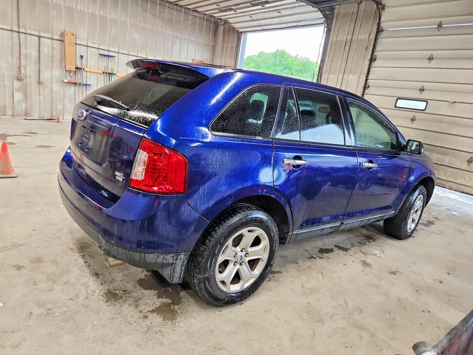 52422456 :رقم المزاد ، 2FMDK4JC2BBB49874 vin ، 2011 Ford Edge مزاد بيع