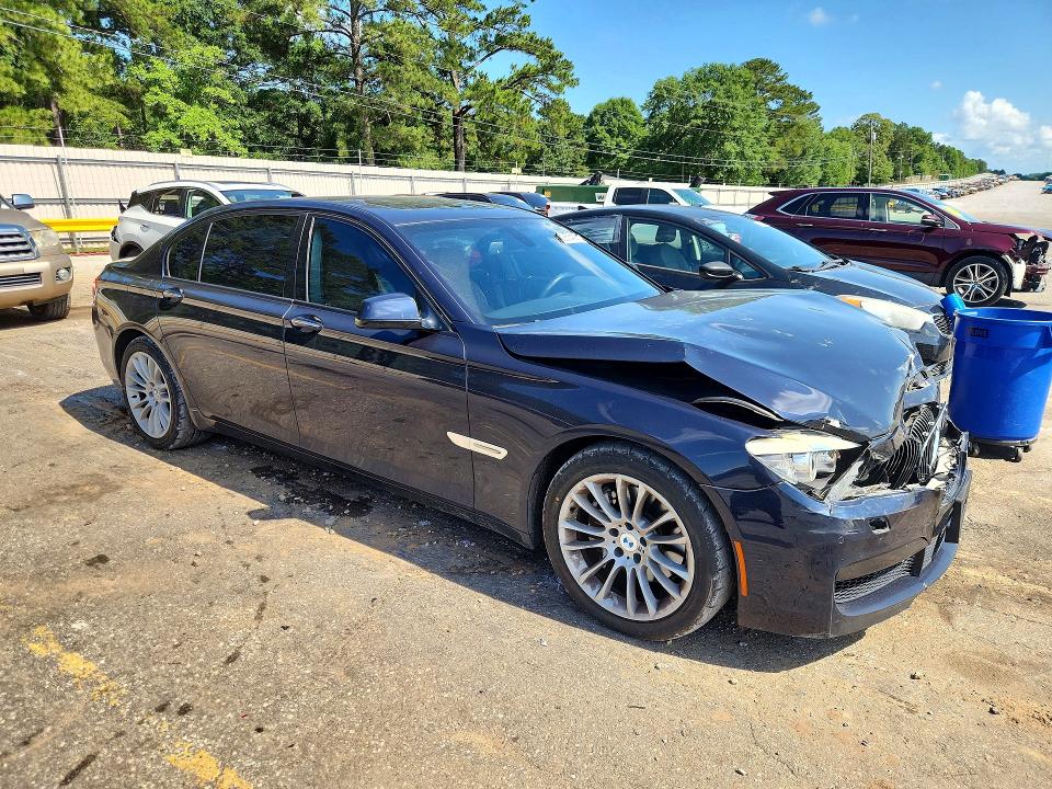 53655426 :رقم المزاد ، WBAKB4C56BC392661 vin ، 2011 Bmw 740 مزاد بيع