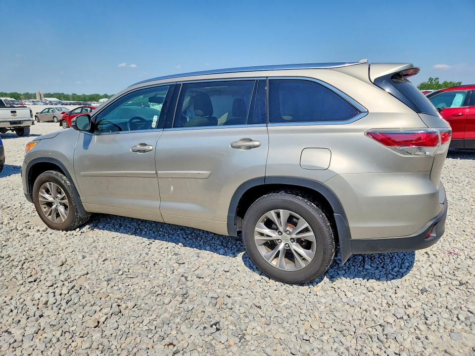 2015 Toyota Highlander მანქანა იყიდება აუქციონზე, vin: 5TDJKRFH7FS183757, აუქციონის ნომერი: 54986856