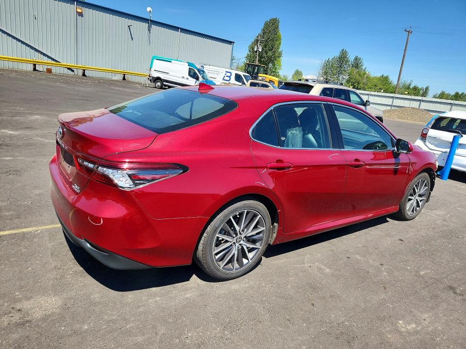 2022 Toyota Camry მანქანა იყიდება აუქციონზე, vin: 4T1F31AK8NU596218, აუქციონის ნომერი: 54633176