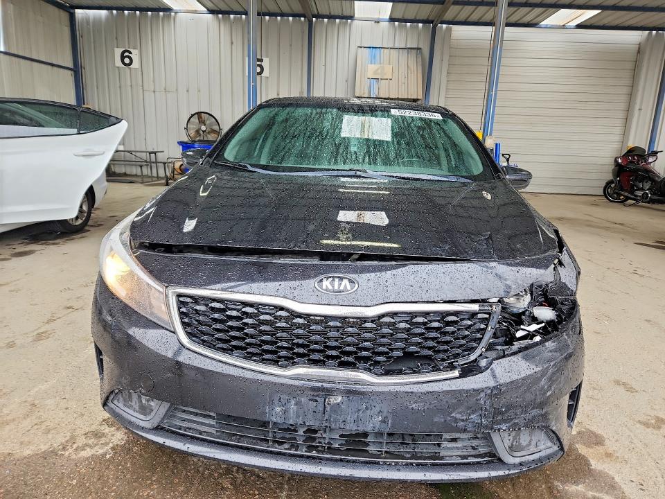 2018 Kia Forte მანქანა იყიდება აუქციონზე, vin: 3KPFK4A77JE250223, აუქციონის ნომერი: 52238336