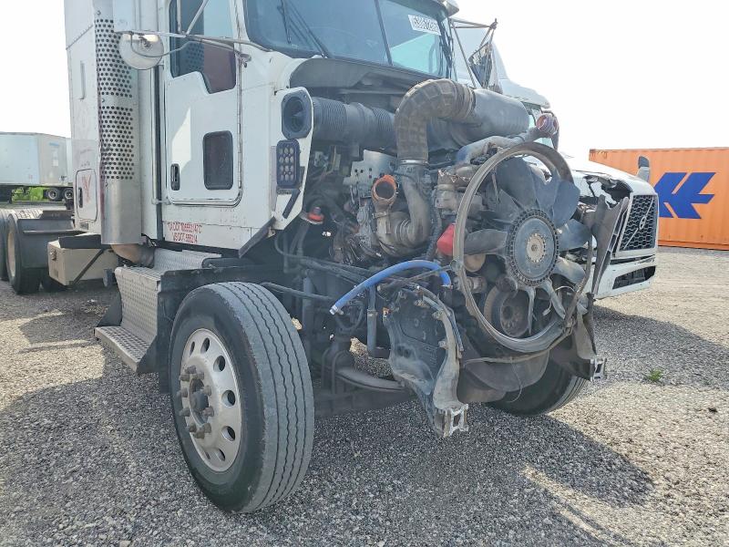53061266 :رقم المزاد ، 1XKDDP8X2EJ411261 vin ، 2014 Kenworth T800 مزاد بيع