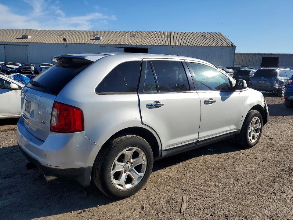 2011 Ford Edge მანქანა იყიდება აუქციონზე, vin: 2FMDK3JC8BBA82076, აუქციონის ნომერი: 51944376