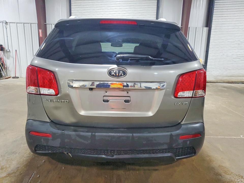 53912806 :رقم المزاد ، 5XYKUDA28BG059038 vin ، 2011 Kia Sorento مزاد بيع