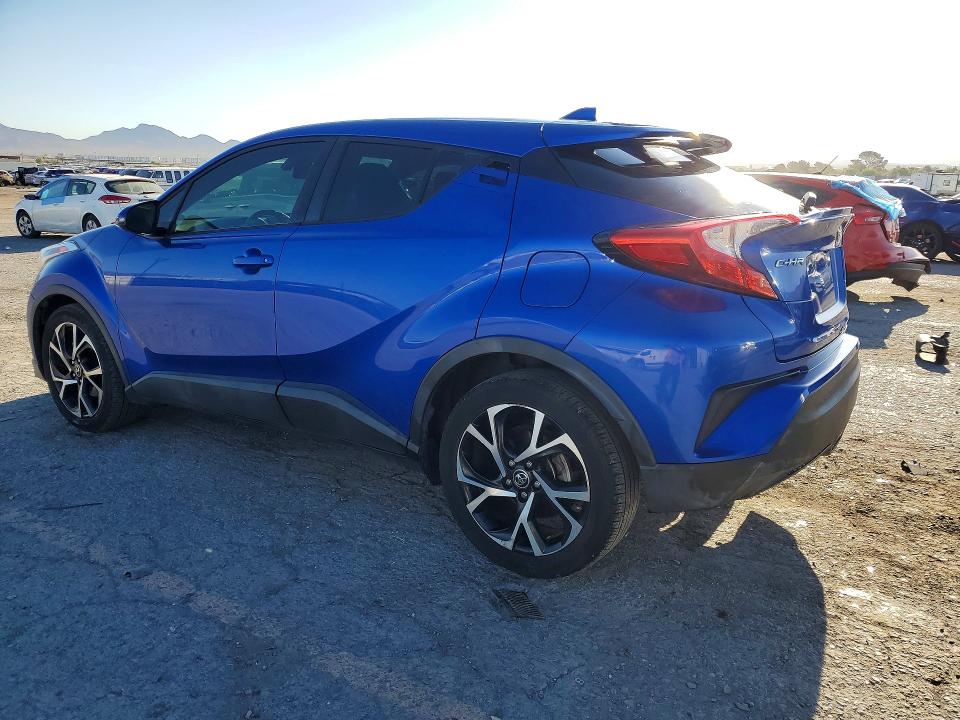 52854126 :رقم المزاد ، NMTKHMBX2JR009296 vin ، 2018 Toyota C-hr مزاد بيع