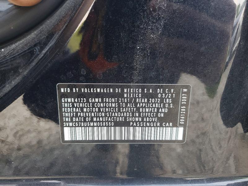 51968176 :رقم المزاد ، 3VWC57BU5MM058550 vin ، 2021 Volkswagen Jetta مزاد بيع