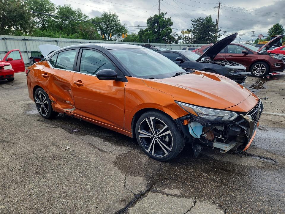 54784716 :رقم المزاد ، 3N1AB8DVXNY223794 vin ، 2022 Nissan Sentra مزاد بيع