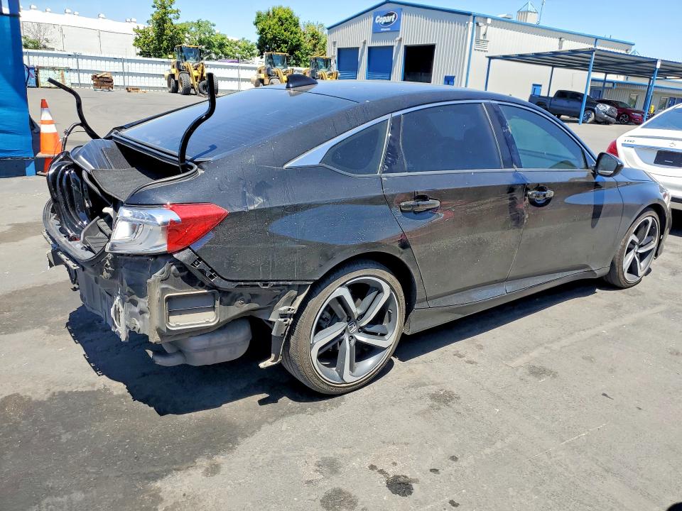 Продажа на аукционе авто 2022 Honda Accord, vin: 1HGCV1F3XNA049246, номер лота: 52743796