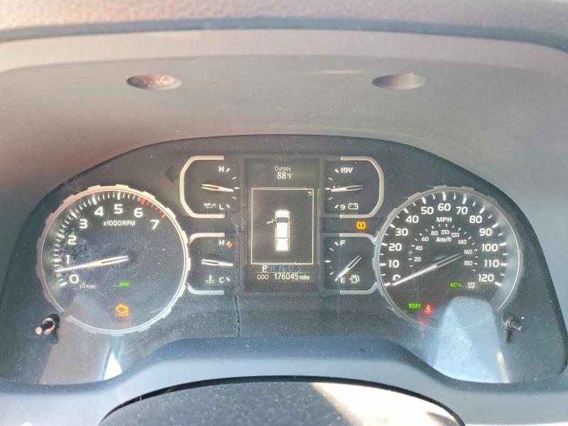 54411176 :رقم المزاد ، 5TFHY5F11JX739475 vin ، 2018 Toyota Tundra مزاد بيع