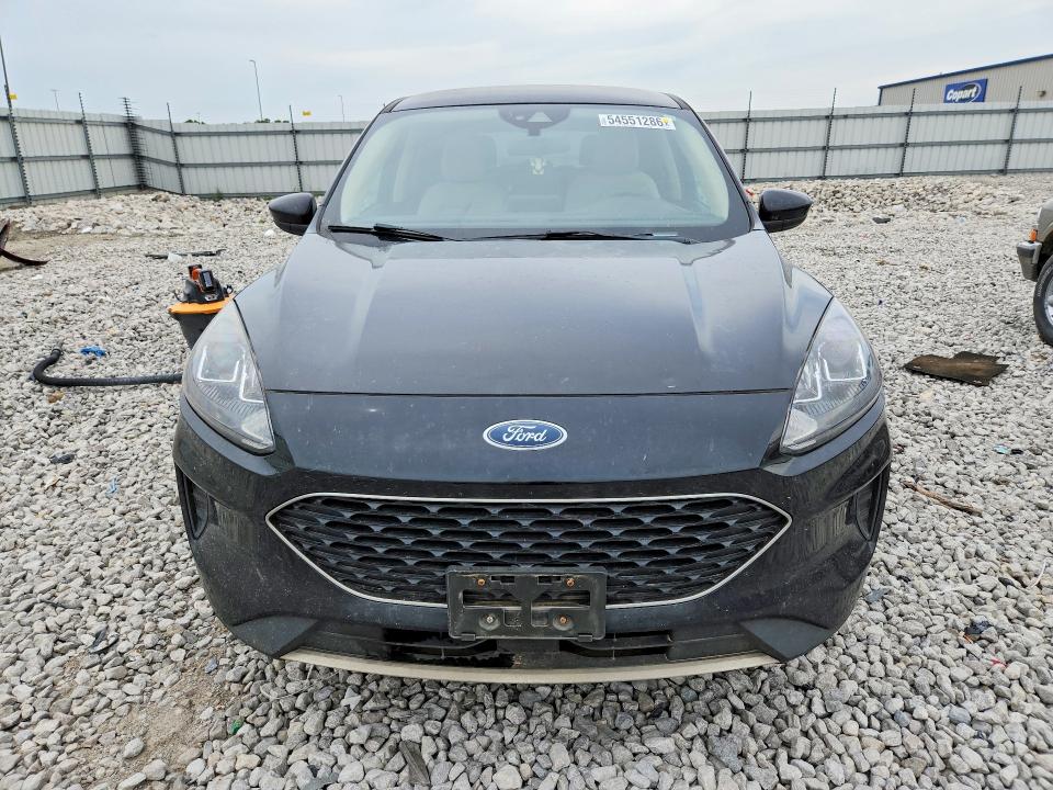 54551286 :رقم المزاد ، 1FMCU0G62LUB13050 vin ، 2020 Ford Escape مزاد بيع