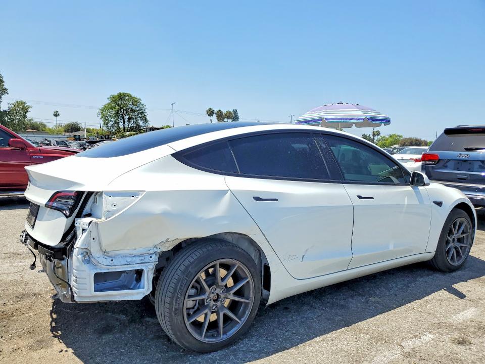 54109496 :رقم المزاد ، 5YJ3E1EA2PF587769 vin ، 2023 Tesla Model 3 مزاد بيع