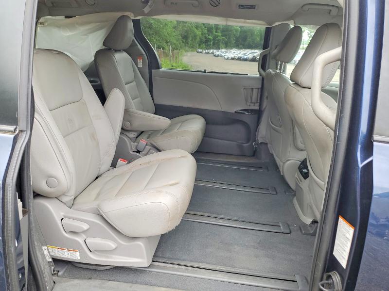 Продажа на аукционе авто 2020 Toyota Sienna, vin: 5TDDZ3DC6LS242788, номер лота: 54430736