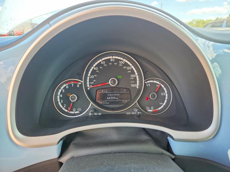 2016 Volkswagen Beetle მანქანა იყიდება აუქციონზე, vin: 3VW517AT1GM803618, აუქციონის ნომერი: 52877206