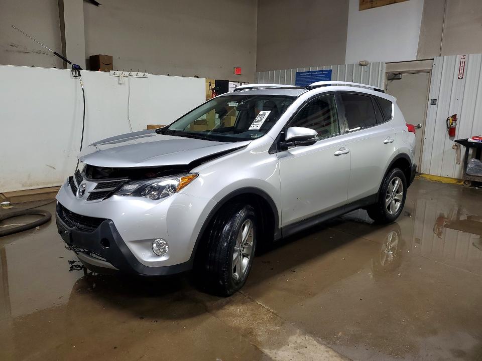 Продажа на аукционе авто 2015 Toyota Rav4, vin: JTMRFREV1FJ028309, номер лота: 51763286