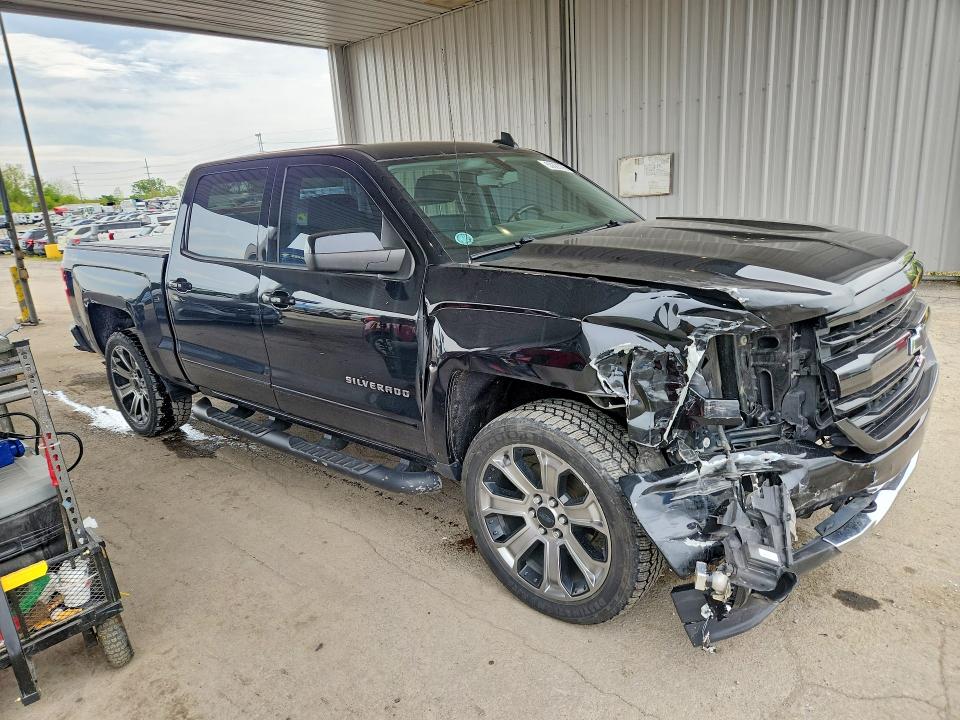 53628796 :رقم المزاد ، 3GCUKREC6HG420016 vin ، 2017 Chevrolet Silverado مزاد بيع