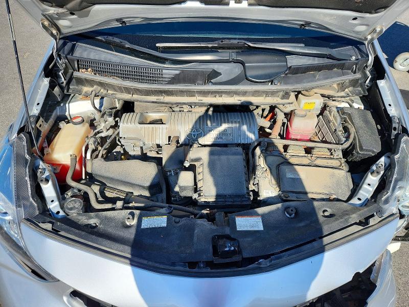 55031176 :رقم المزاد ، JTDZN3EU7FJ036051 vin ، 2015 Toyota Prius V مزاد بيع