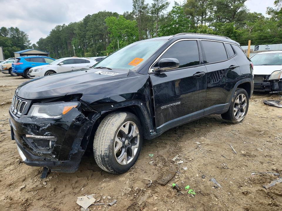 54526576 :رقم المزاد ، 3C4NJDCB5JT341051 vin ، 2018 Jeep Compass مزاد بيع