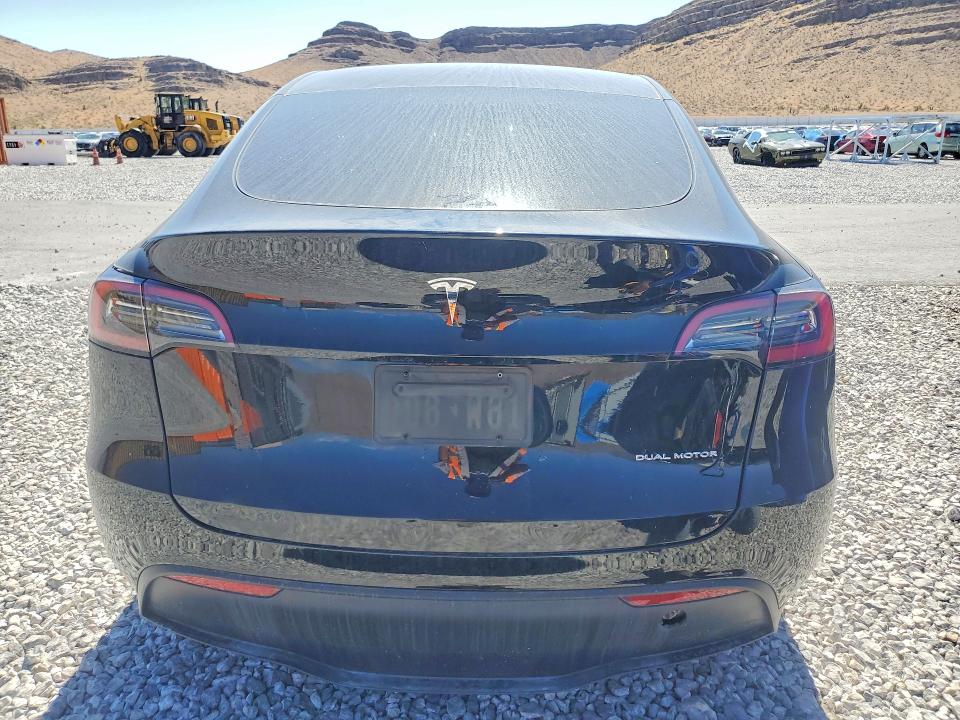Продажа на аукционе авто 2023 Tesla Model Y, vin: 7SAYGDEE5PF674377, номер лота: 52060026