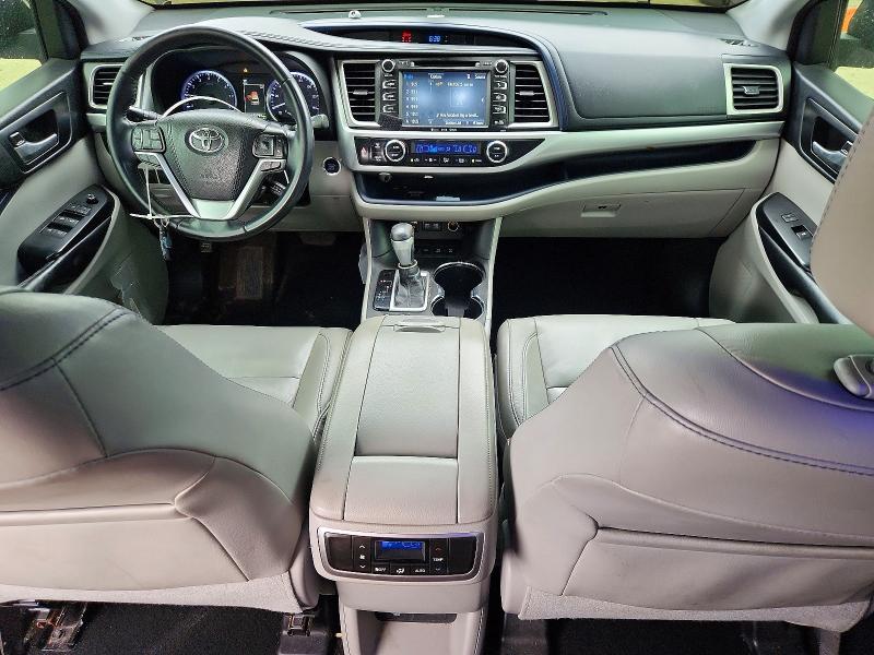 Auction sale of the 2018 Toyota Highlander, vin: 5TDJZRFH9JS887267, lot number: 52890646