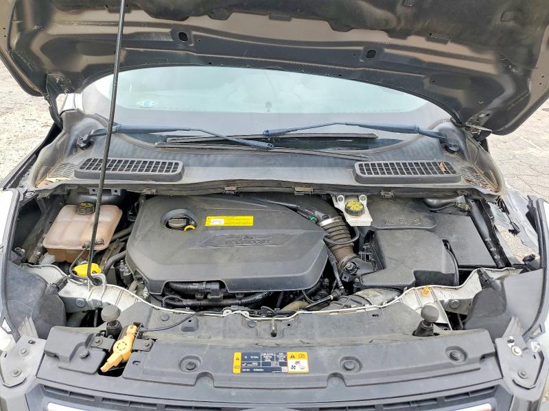 53045606 :رقم المزاد ، 1FMCU0GXXGUA88722 vin ، 2016 Ford Escape مزاد بيع