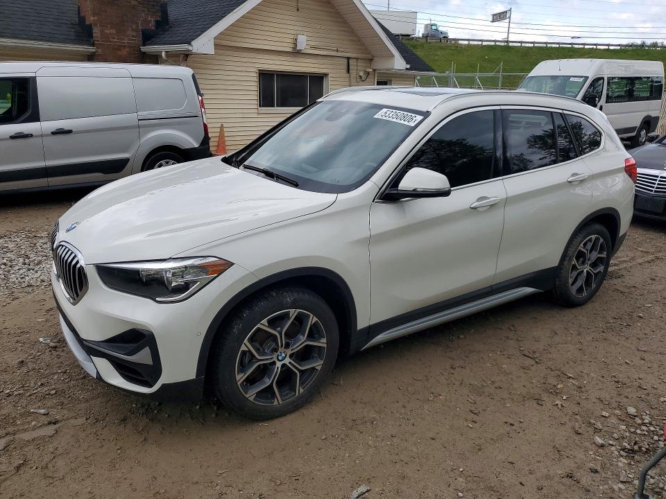 53350806 :رقم المزاد ، WBXJG9C05M5T96633 vin ، 2021 Bmw X1 مزاد بيع